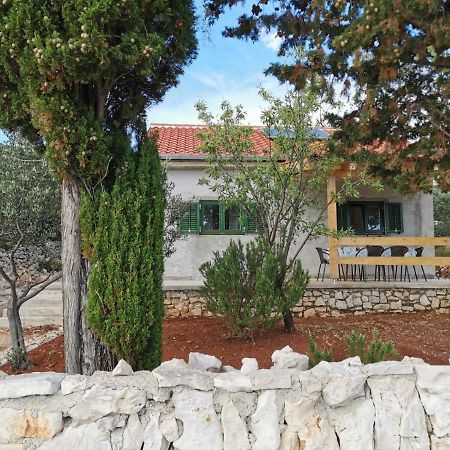 Villa Kuca Za Odmor Obitelji Pedisic Banj Esterno foto