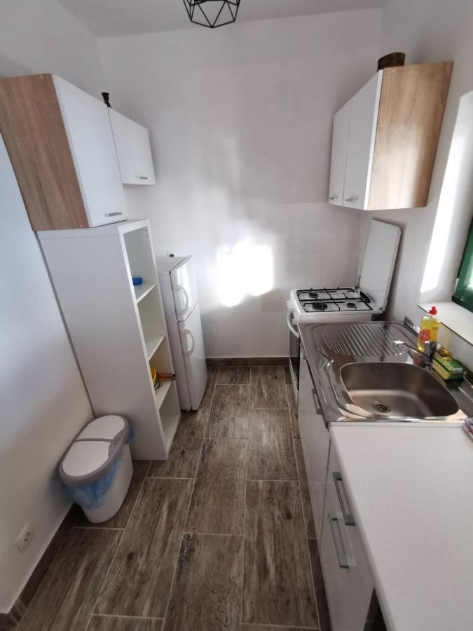 Villa Kuca Za Odmor Obitelji Pedisic Banj Esterno foto